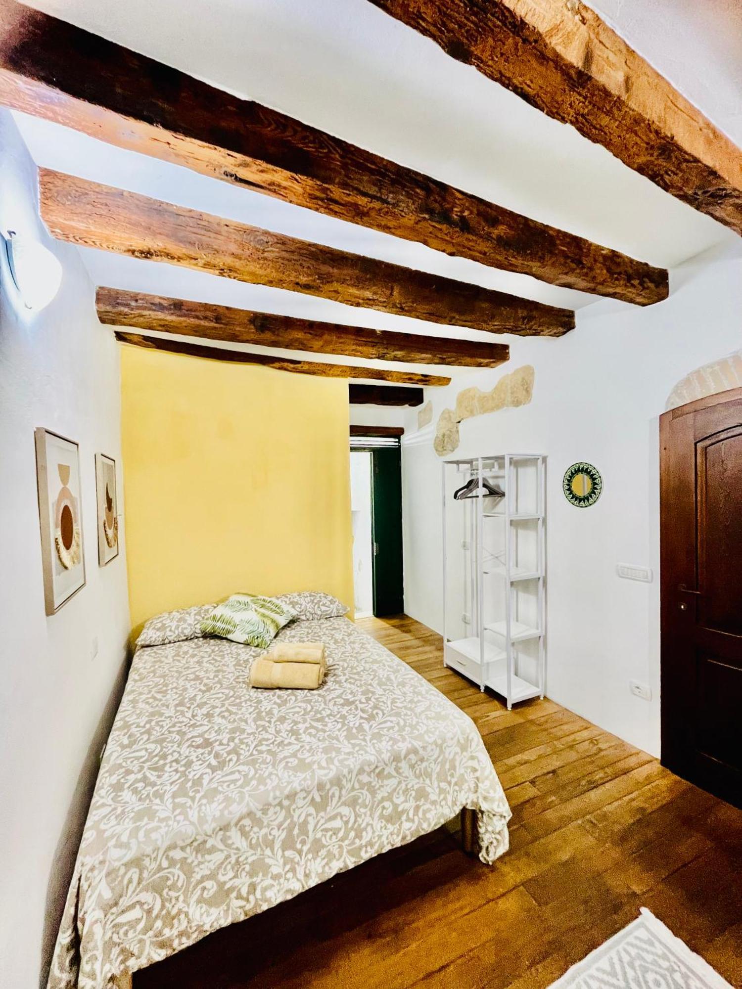 Appartamento Maestrale - Quartiere Castello Cagliari Eksteriør bilde